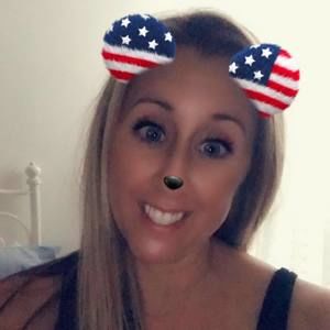 Meet your Posher, Becky